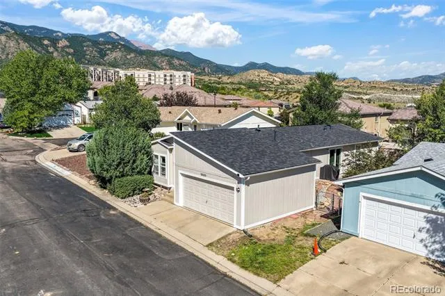 2550 Wheaton Drive Colorado Springs, CO 80904