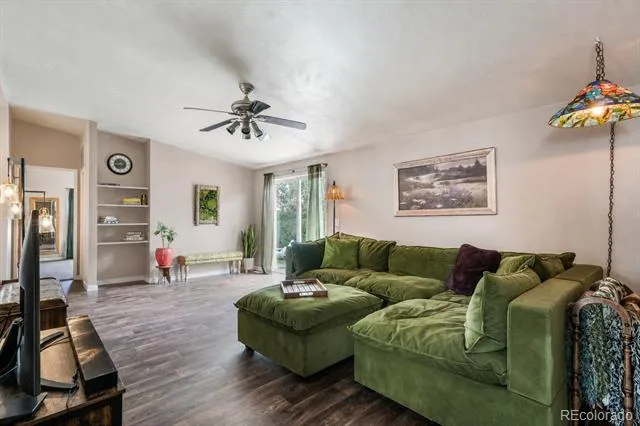 2550 Wheaton Drive Colorado Springs, CO 80904