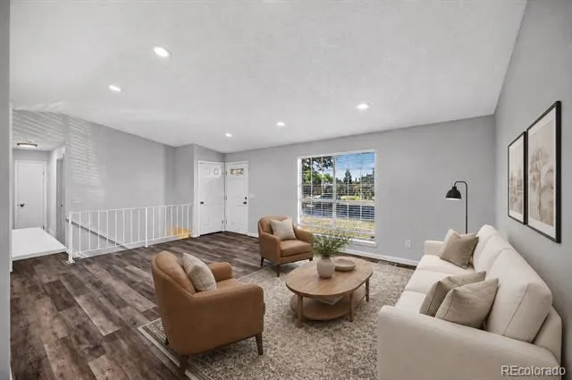 1902 S Truckee Street Aurora, CO 80013