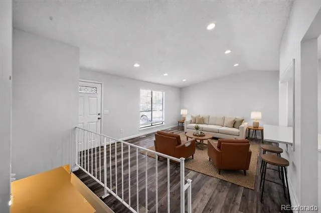 1902 S Truckee Street Aurora, CO 80013