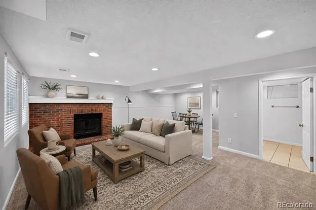 1902 S Truckee Street Aurora, CO 80013