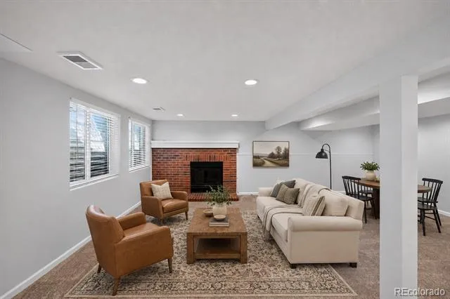 1902 S Truckee Street Aurora, CO 80013