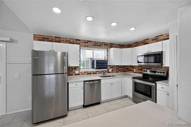 1902 S Truckee Street Aurora, CO 80013
