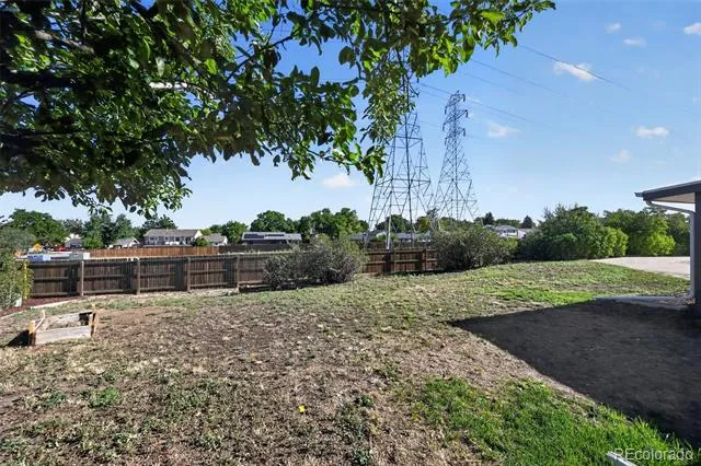 1902 S Truckee Street Aurora, CO 80013