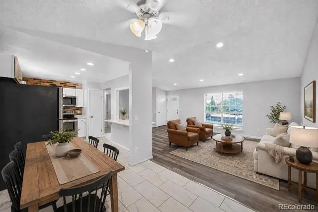 1902 S Truckee Street Aurora, CO 80013