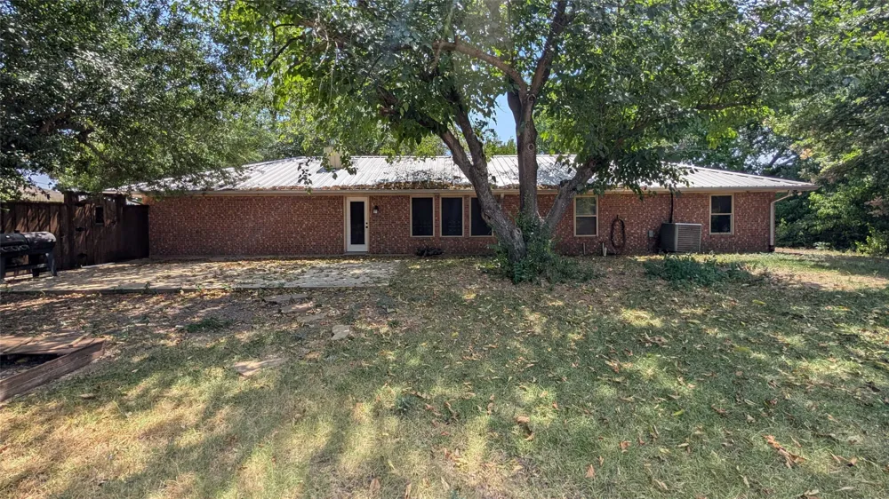 4270 Sir Lancelot Circle Midlothian, TX 76065