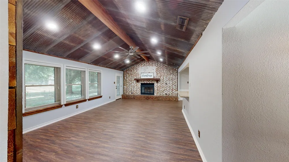 4270 Sir Lancelot Circle Midlothian, TX 76065