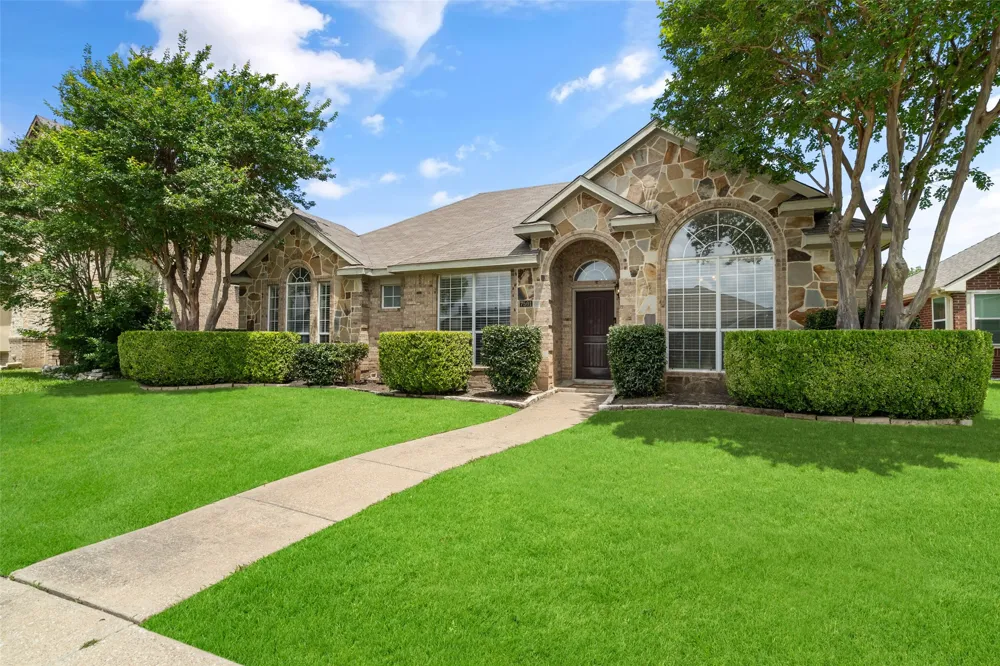 7501 Caribbean Drive Rowlett, TX 75088