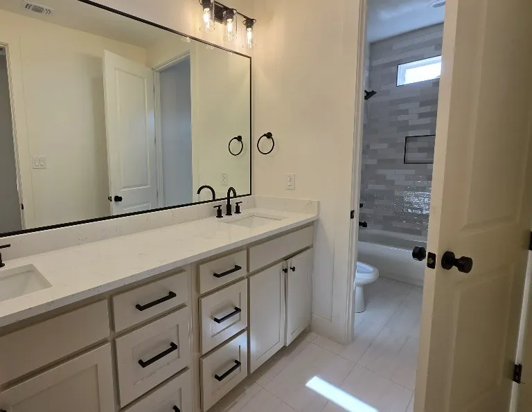 2805 Private #73107 Burleson, TX 76028