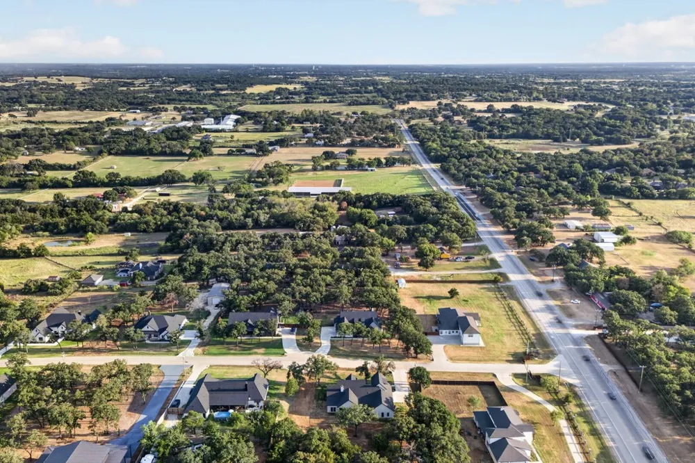 2805 Private #73107 Burleson, TX 76028