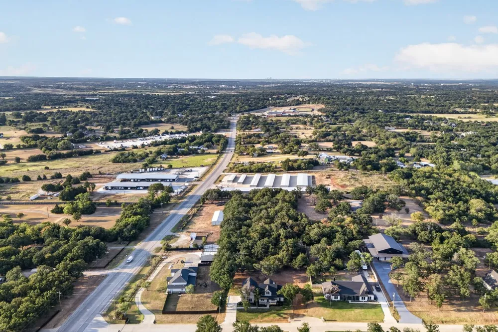 2805 Private #73107 Burleson, TX 76028