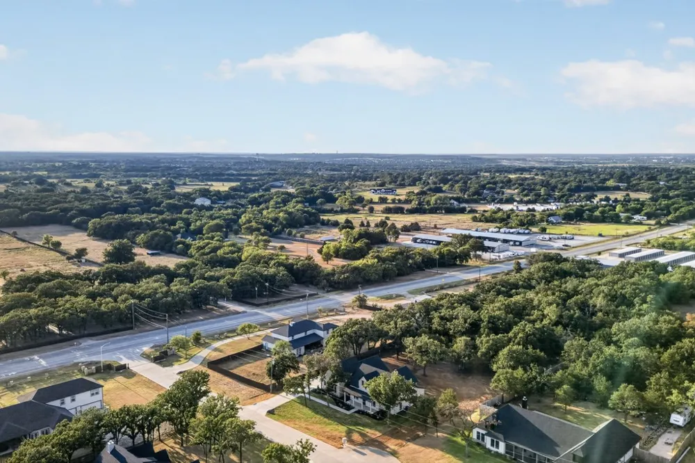 2805 Private #73107 Burleson, TX 76028