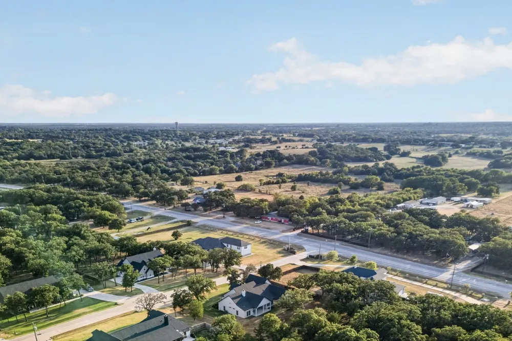 2805 Private #73107 Burleson, TX 76028