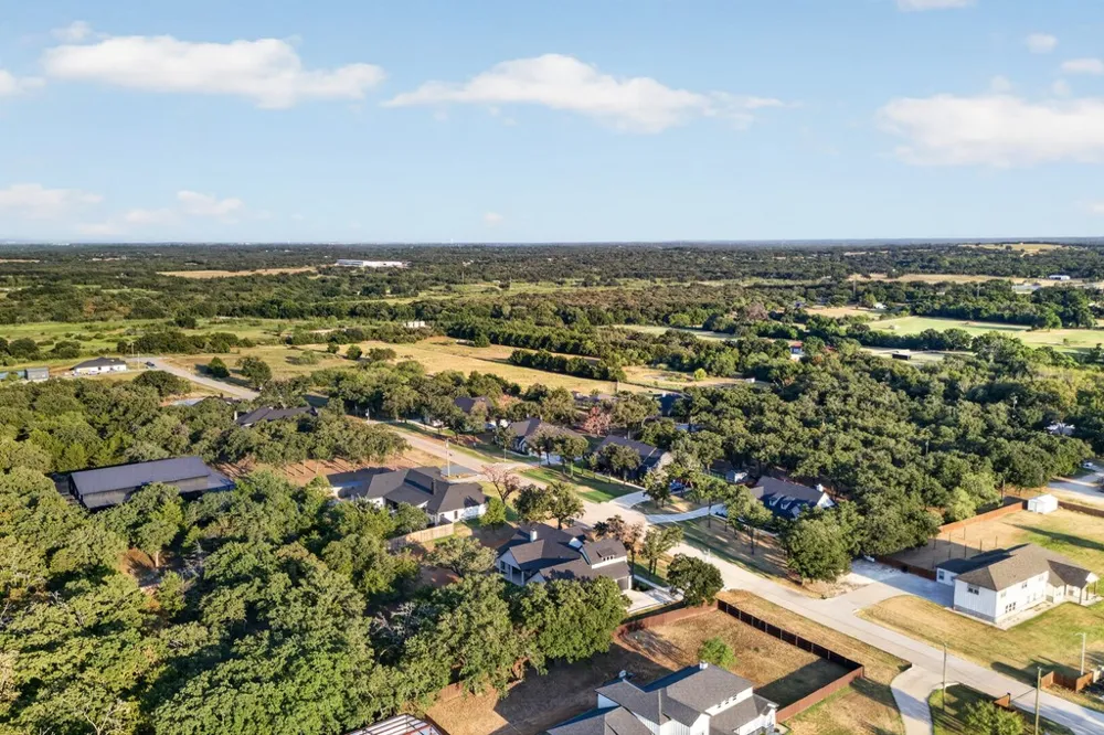 2805 Private #73107 Burleson, TX 76028