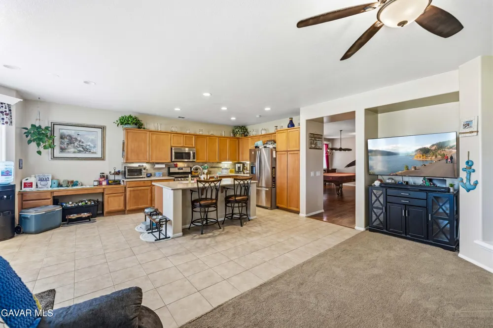 44853 Normandy Lane Lancaster, CA 93536