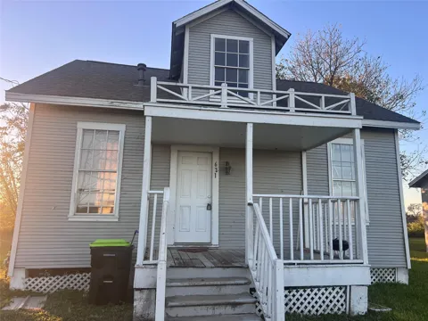 621 Harrison