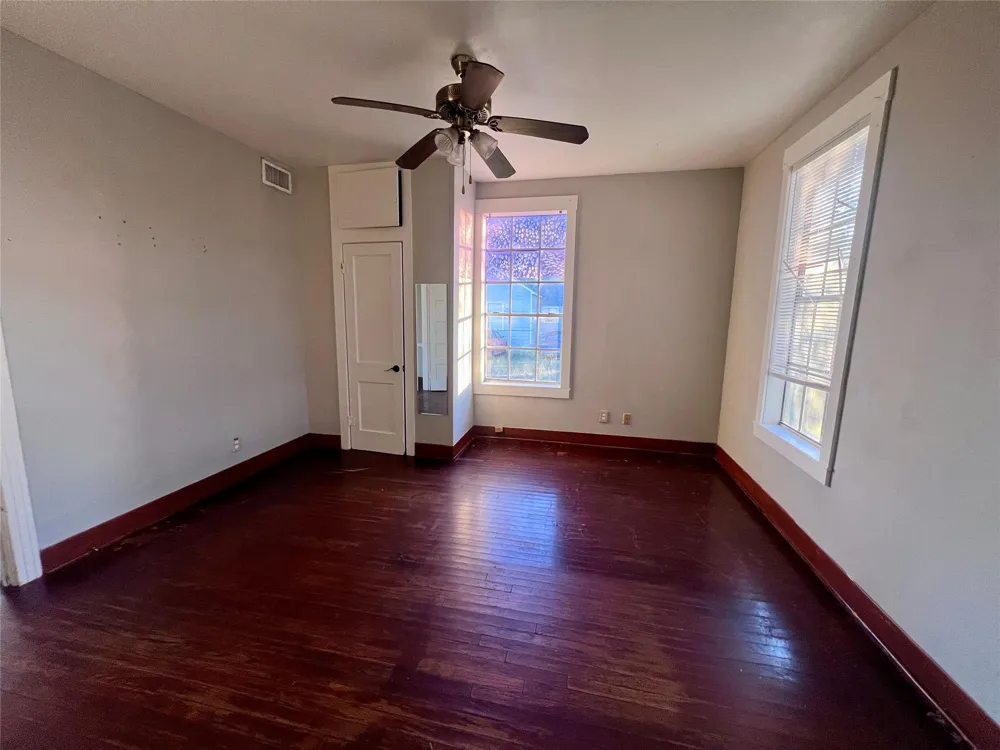 621 Harrison Wharton, TX 77488
