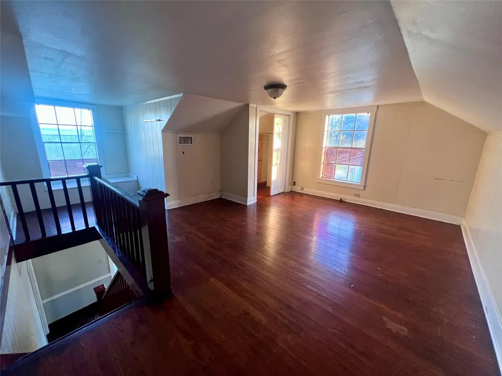 621 Harrison Wharton, TX 77488