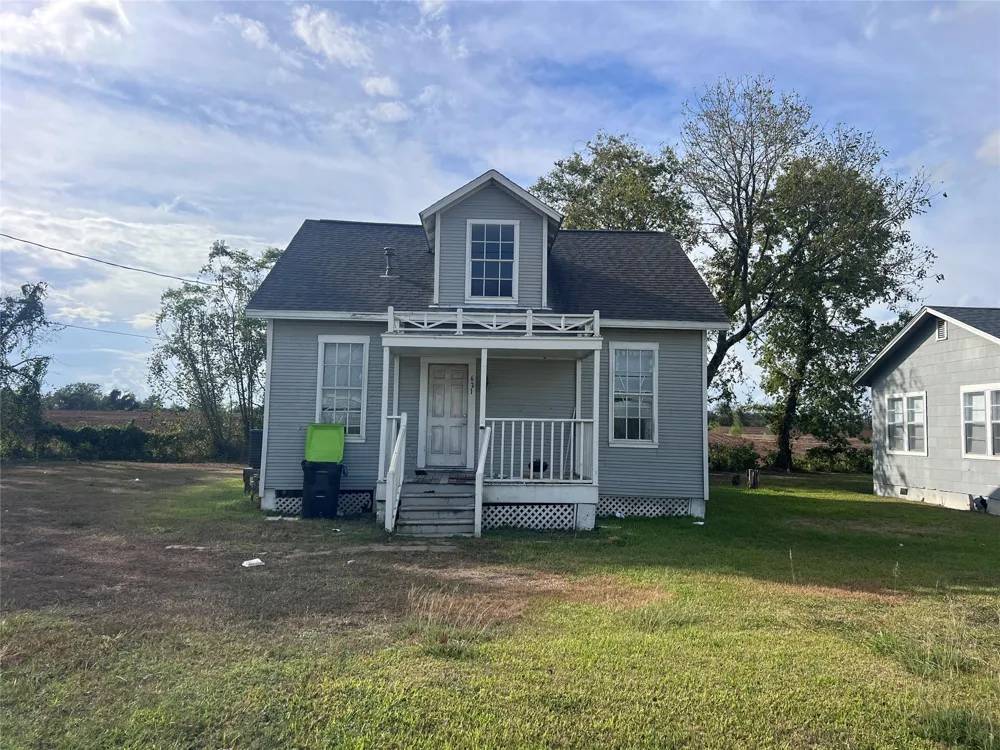 621 Harrison Wharton, TX 77488