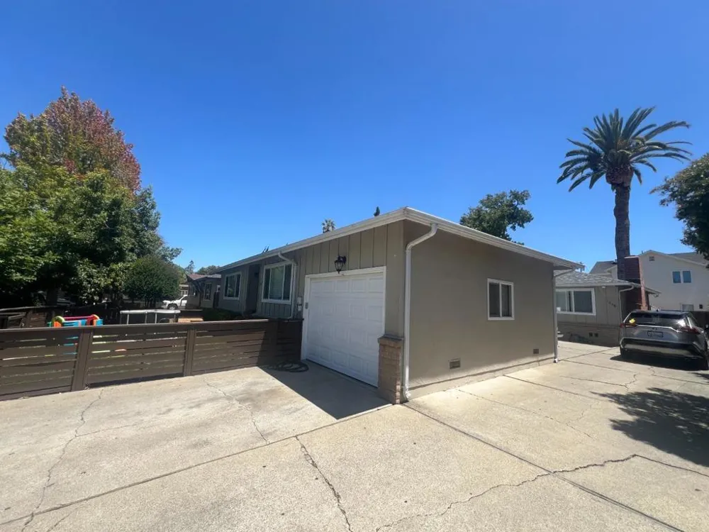 1036 Dodge Drive Redwood City, CA 94063