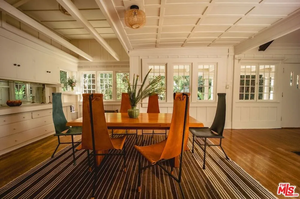 8337 Lookout Mountain Avenue Los Angeles, CA 90046