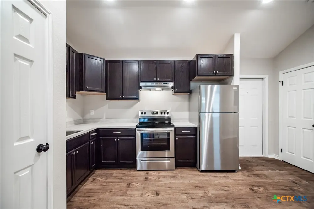 801 S Main Street Victoria, TX 77901