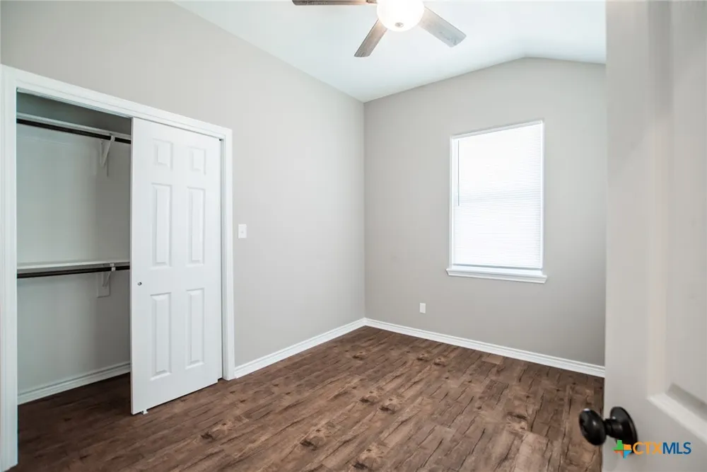 801 S Main Street Victoria, TX 77901