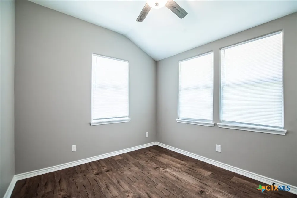801 S Main Street Victoria, TX 77901