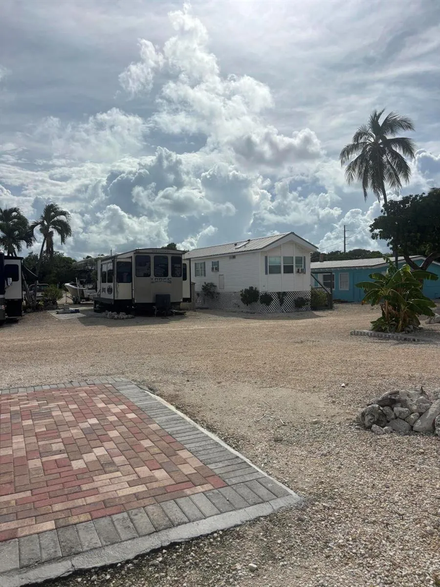 36 E 2ND #3P Key Largo, FL 33037