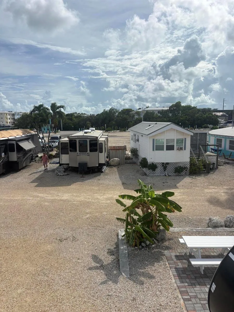 36 E 2ND #3P Key Largo, FL 33037