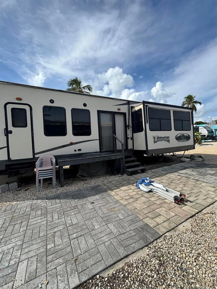 36 E 2ND #3P Key Largo, FL 33037