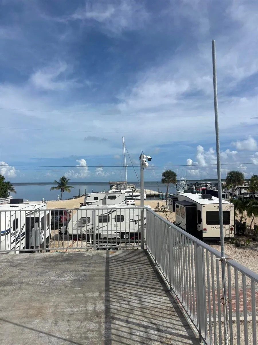 36 E 2ND #3P Key Largo, FL 33037