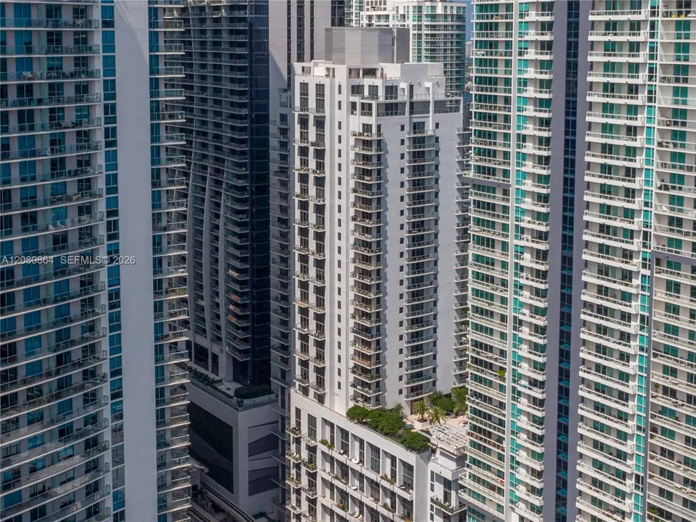 1050 Brickell Ave #208 Miami, FL 33131