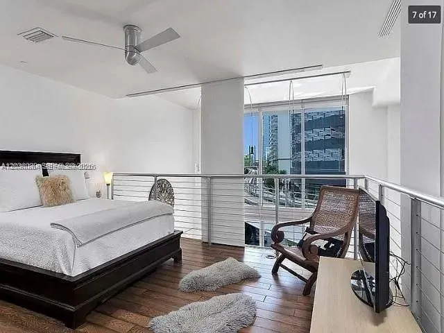 1050 Brickell Ave #208 Miami, FL 33131