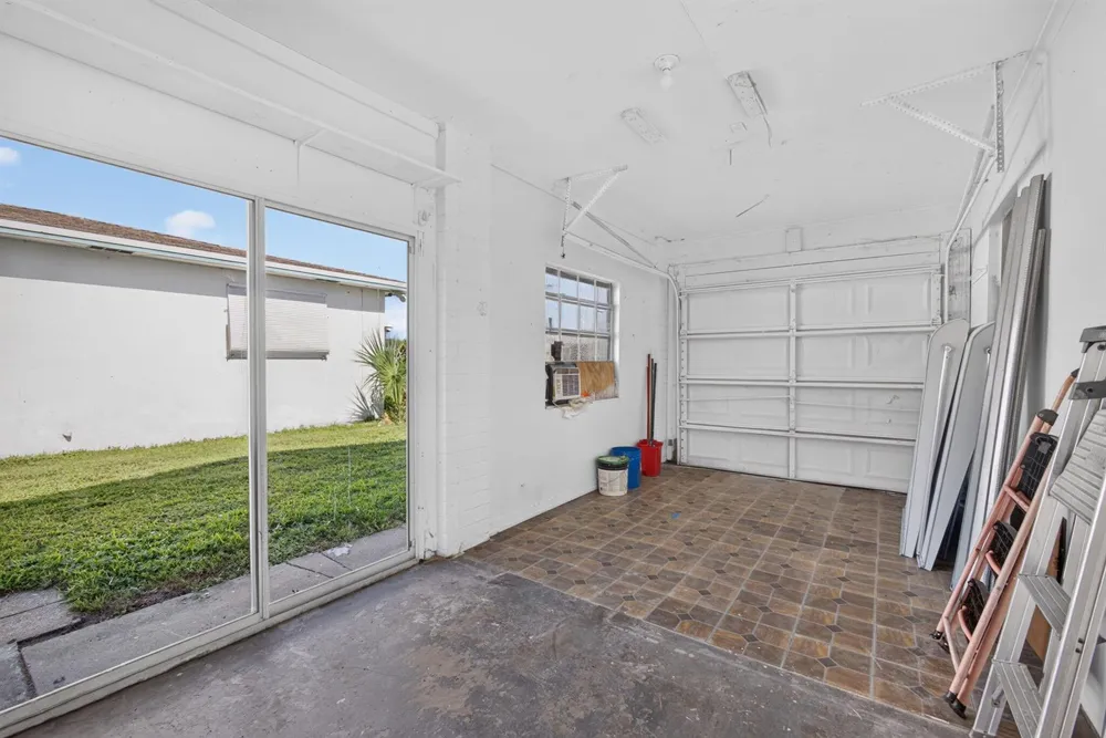 304 Cypress Drive Lake Park, FL 33403