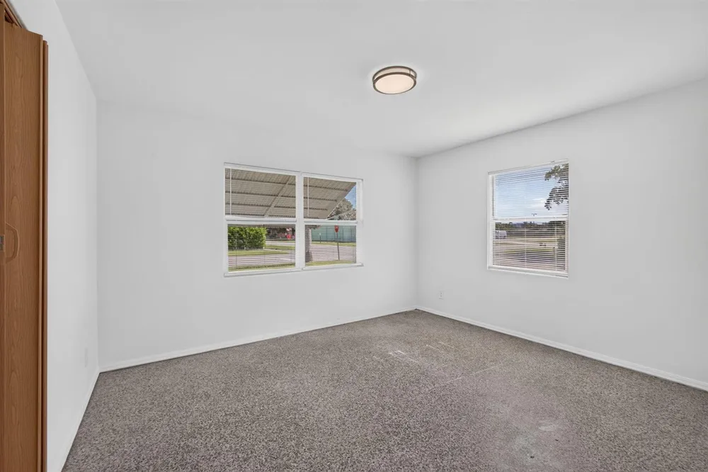 304 Cypress Drive Lake Park, FL 33403