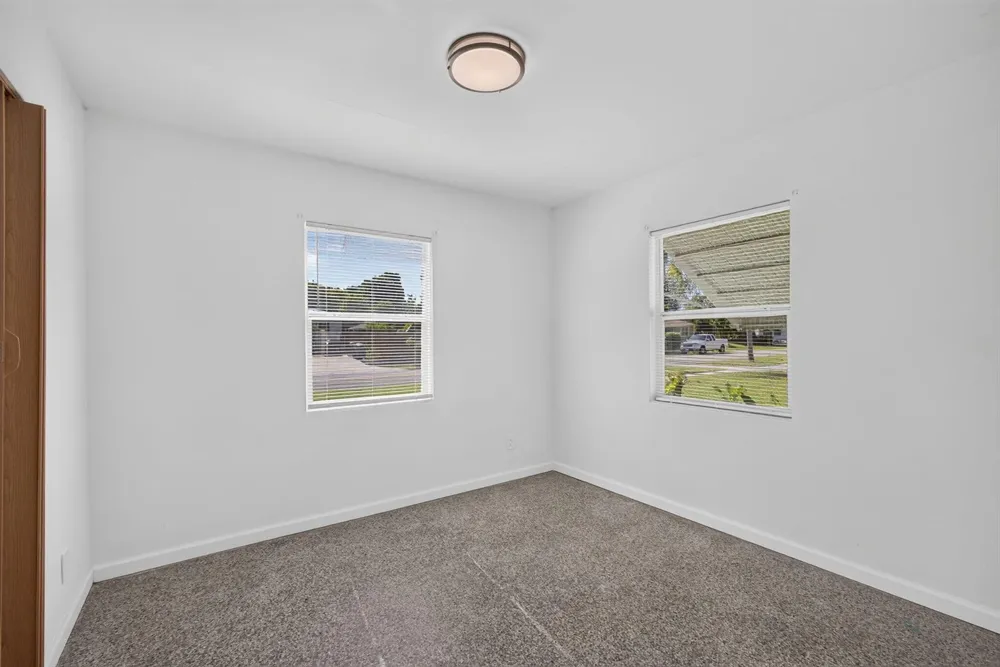 304 Cypress Drive Lake Park, FL 33403