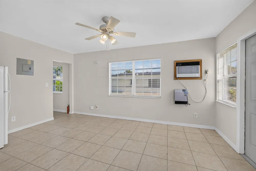 304 Cypress Drive Lake Park, FL 33403