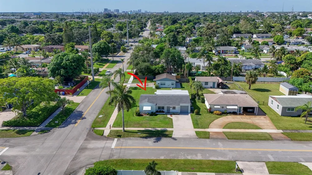 304 Cypress Drive Lake Park, FL 33403