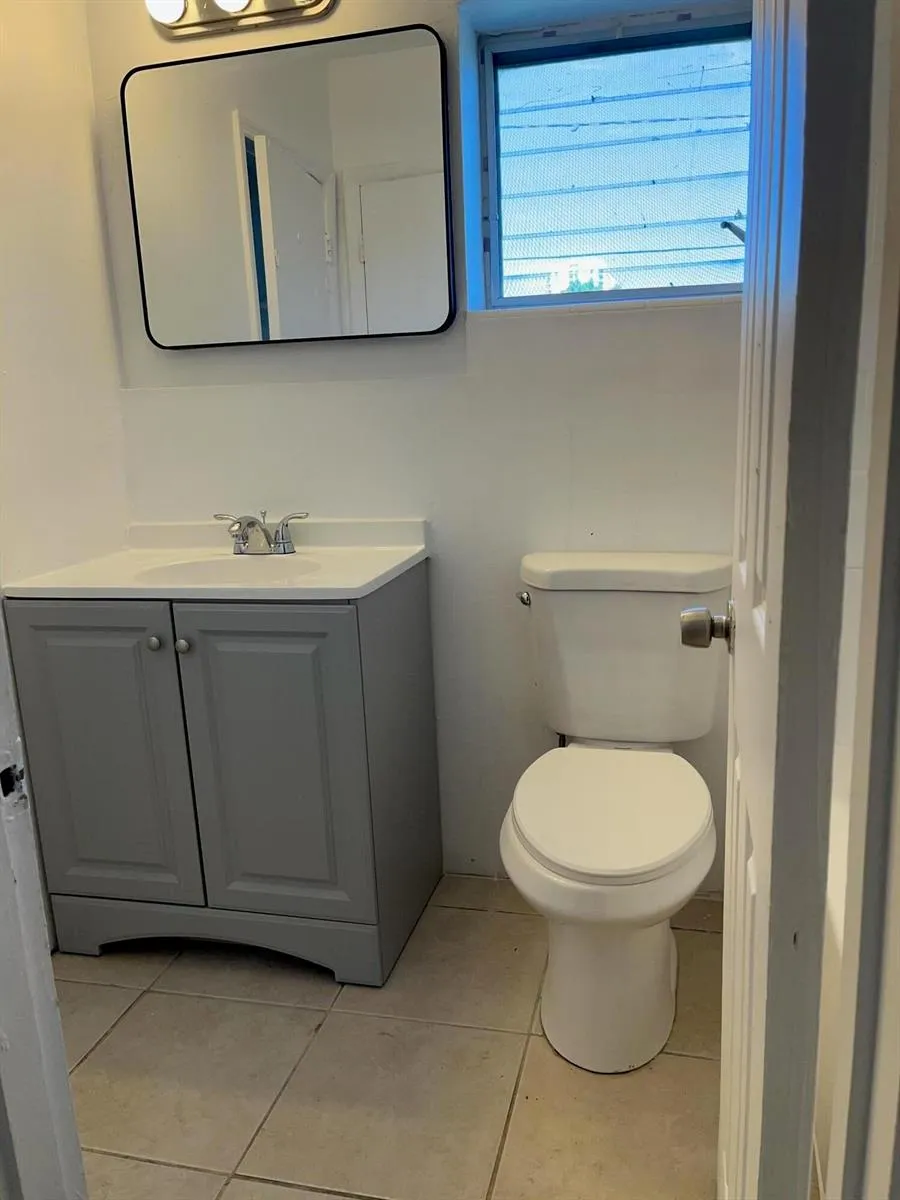 2285 NE 172ND STREET #15 North Miami Beach, FL 33160