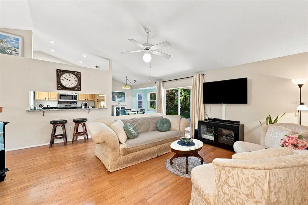3152 OTTO DRIVE Lakeland, FL 33812