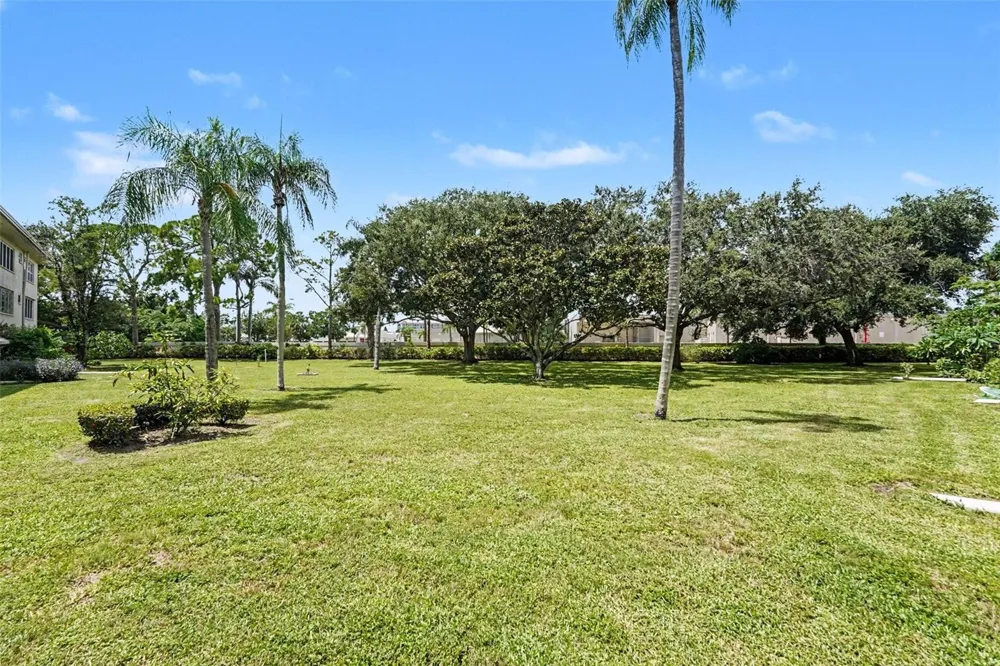5530 80TH STREET #C101 St Petersburg, FL 33709