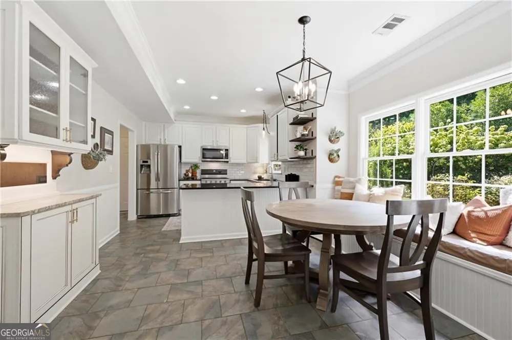 5508 Southlands CT Woodstock, GA 30188