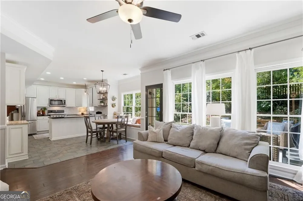 5508 Southlands CT Woodstock, GA 30188