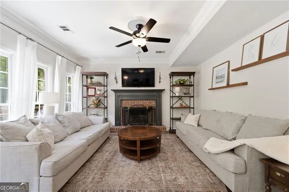 5508 Southlands CT Woodstock, GA 30188