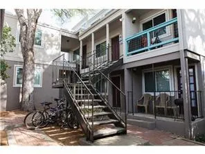 1106 W 22nd Street #8