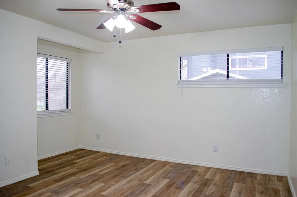 2003 Kenneth Avenue #B Austin, TX 78741
