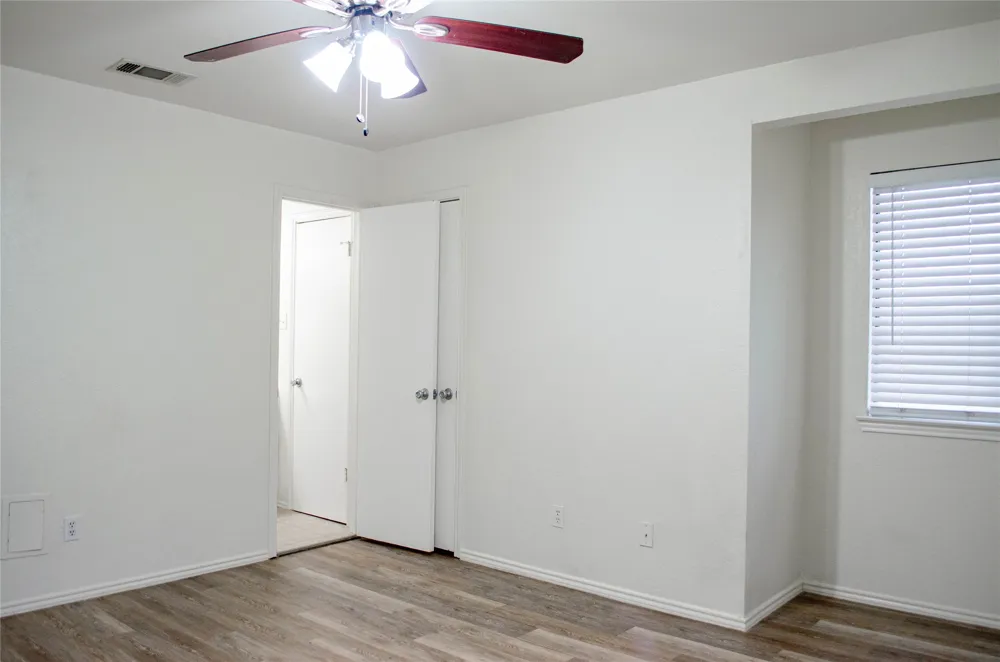 2003 Kenneth Avenue #B Austin, TX 78741