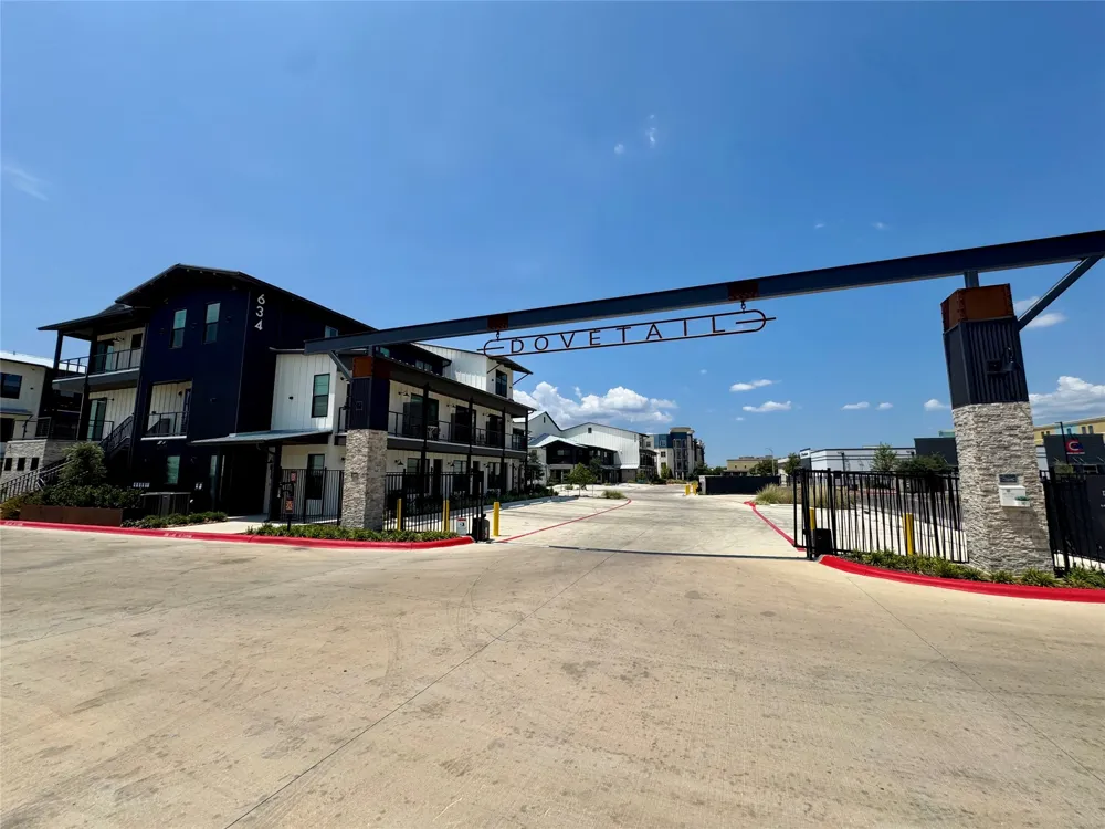 634 Central Parkway #1207 New Braunfels, TX 78130