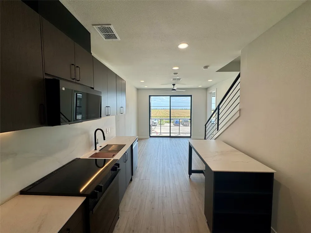 634 Central Parkway #1207 New Braunfels, TX 78130
